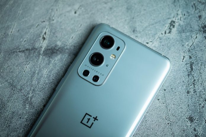 All the OnePlus 9 Pro Issues: Abnormal Overheating, Battery Drain, Display & Charging
