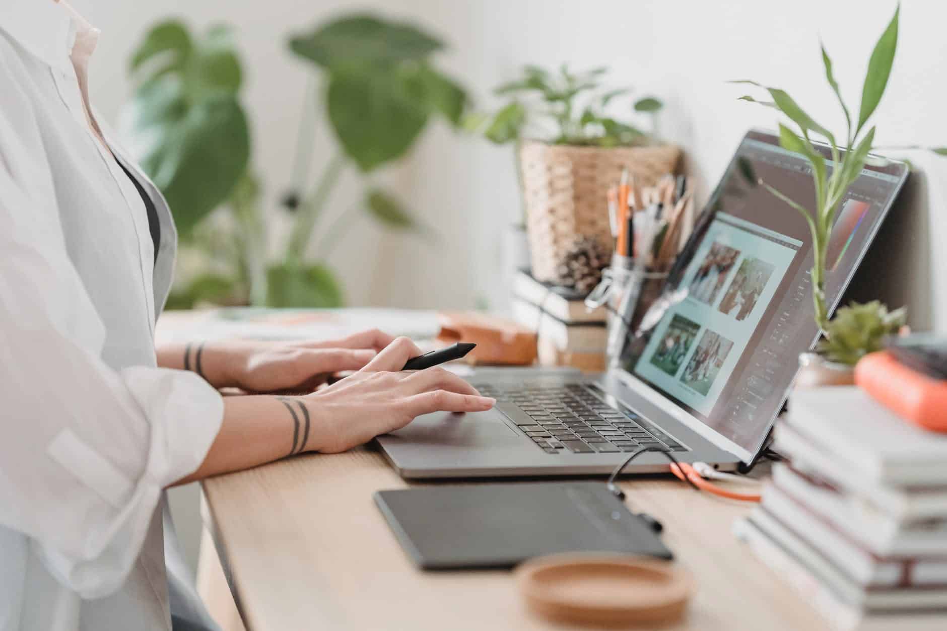 Poll: How Much Do You Earn From online essay writing service?