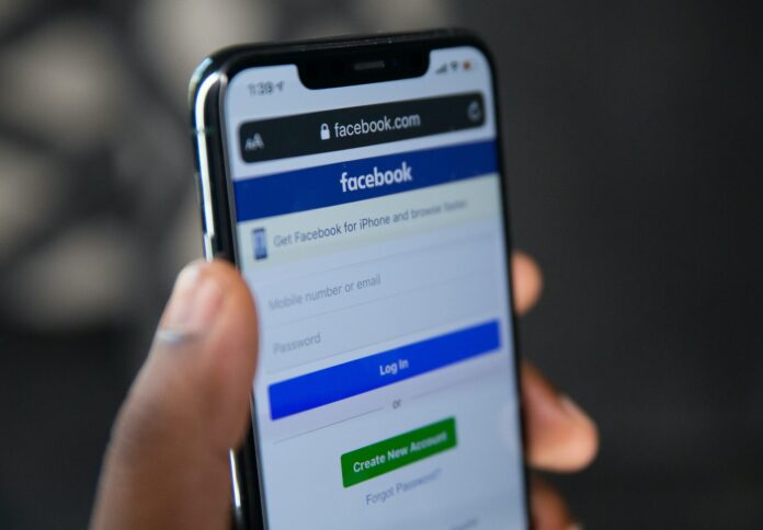 4+ Effective ways to hack Facebook account