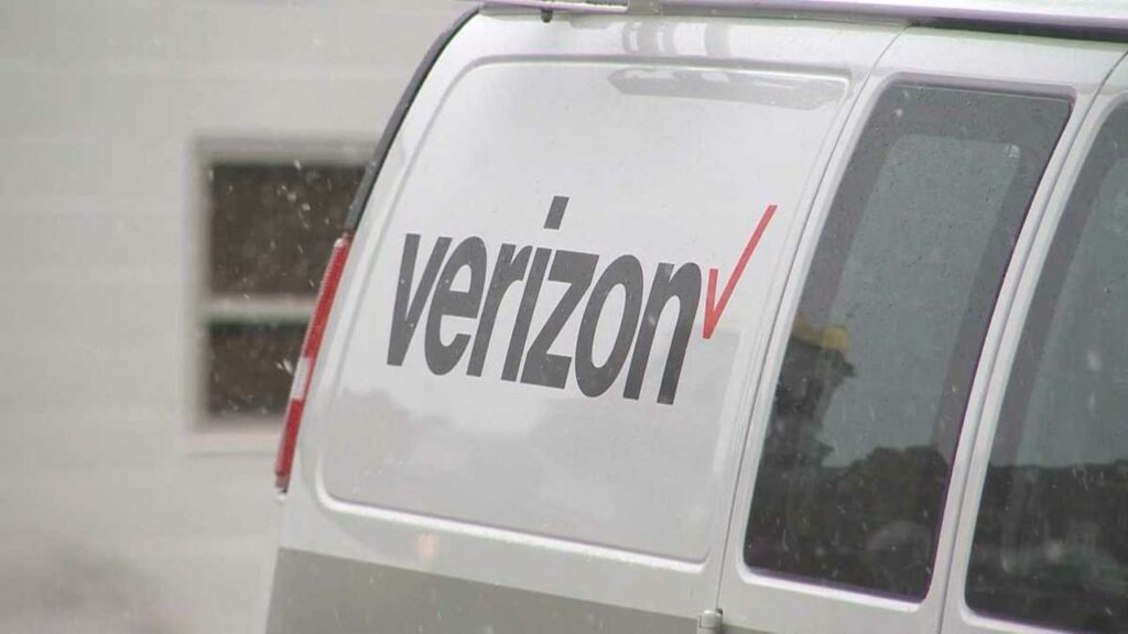 Verizon service outage impacts Mobile users most and continues on the 6th day, Verizon $100 Settlement Payment