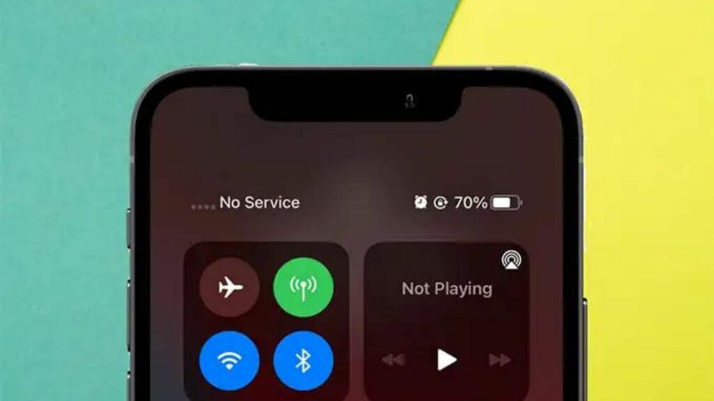 "No Service" Bug After iOS 15.6 Update